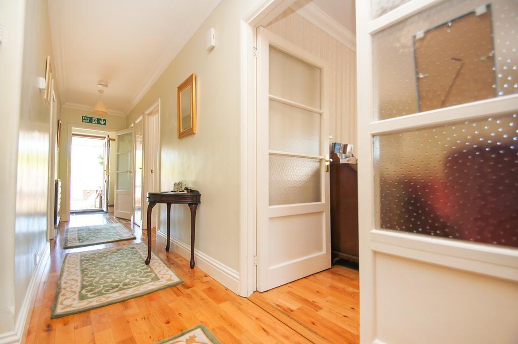 Dean Court Garden - Parking - By Brighton Holiday Lets Eksteriør bilde