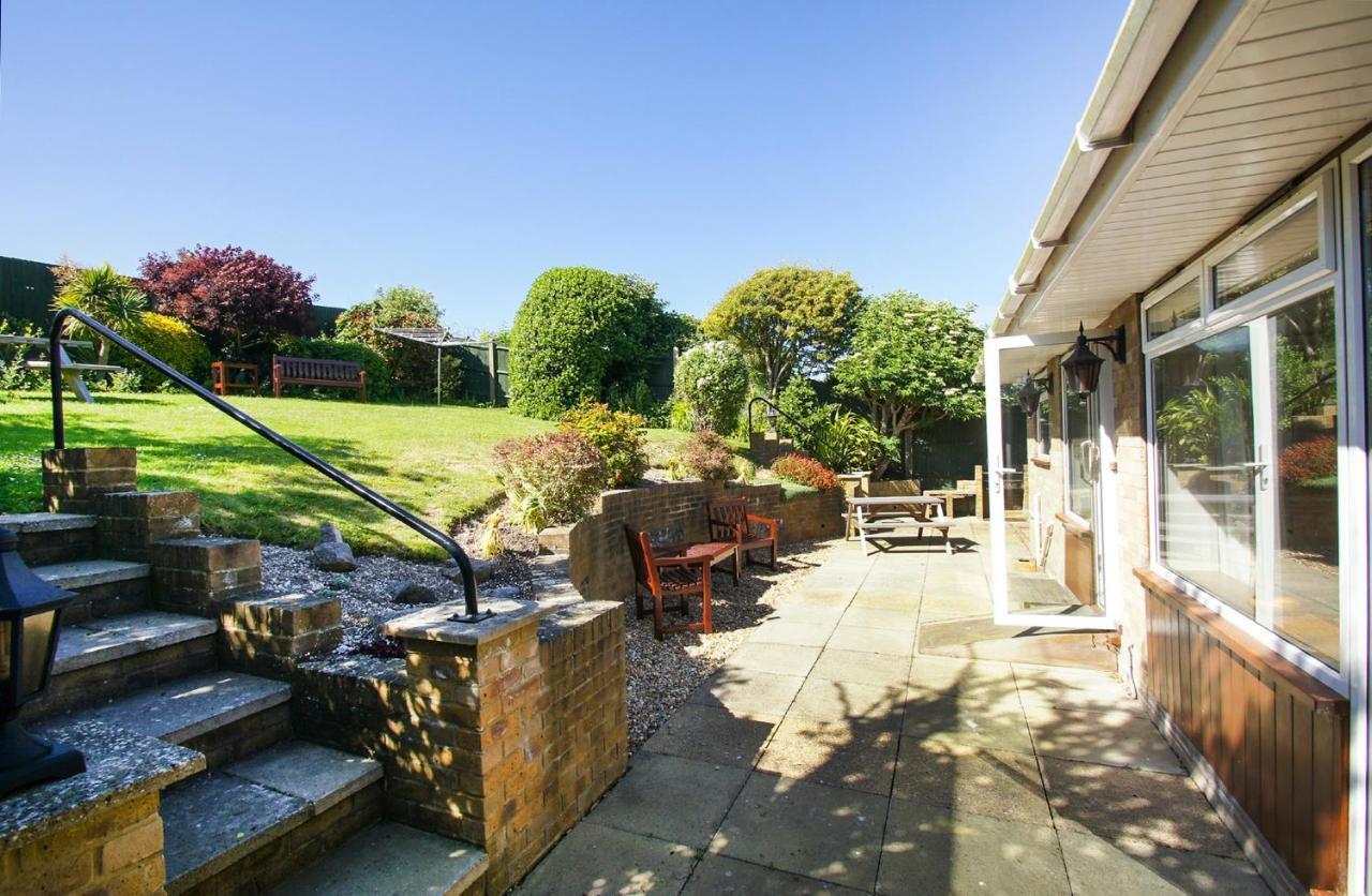Dean Court Garden - Parking - By Brighton Holiday Lets Eksteriør bilde